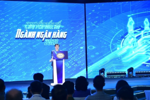 Đẩy mạnh chuyển đổi số, cắt giảm thủ tục, giảm lãi suất, tăng cường khả năng tiếp cận vốn để hỗ trợ người dân, doanh nghiệp