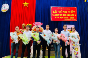 mot-nam-vuot-kho-thanh-cong-cua-truong-tieu-hoc-vung-bien-xa-ia-o