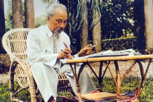 "Nghĩ về Bác lòng con trong sáng hơn"!