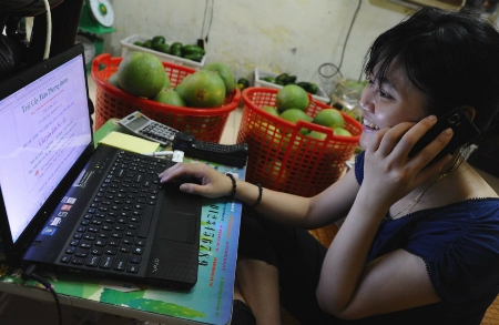 Forbes: Thương mại điện tử Việt đang ở 'bình minh rực rỡ'