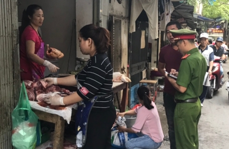 Phường Ô Chợ Dừa: Thực hiện quyết liệt công tác TTĐT, TTATGT trên địa bàn