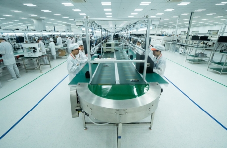 Khám phá nơi sản xuất điện thoại Vsmart hiện đại nhất Việt Nam