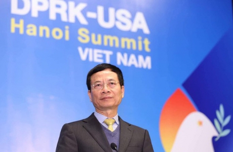 Bộ trưởng Nguyễn Mạnh Hùng: 