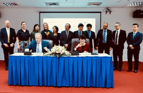 Vinmec và ICON group hợp tác chiến lược điều trị ung thư theo tiêu chuẩn quốc tế