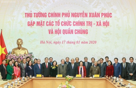 Thủ tướng Nguyễn Xuân Phúc gặp mặt các tổ chức chính trị-xã hội và hội quần chúng