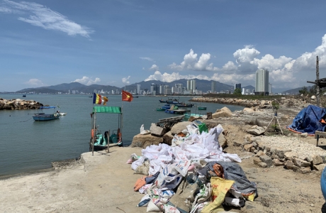 Loay hoay thu hồi dự án lấn vịnh Nha Trang