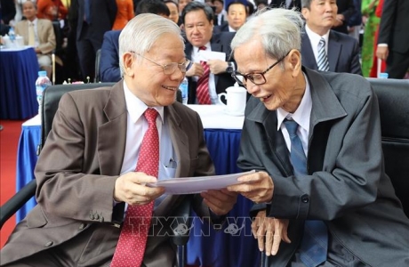 Tổng Bí thư, Chủ tịch nước Nguyễn Phú Trọng thăm mái trường xưa