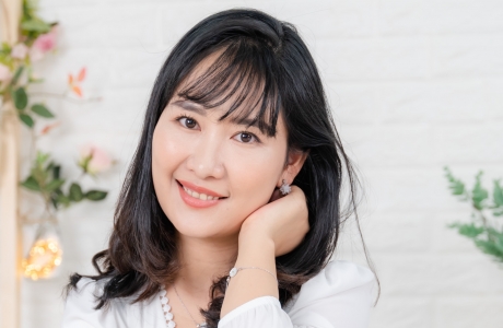 Giảng viên Thái Thị Thu Trang - Từ nữ sinh thanh lịch đến Tiến sĩ Luật Học