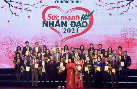 Sức mạnh nhân đạo của dân tộc đã đưa Việt Nam trở thành điểm sáng trên thế giới