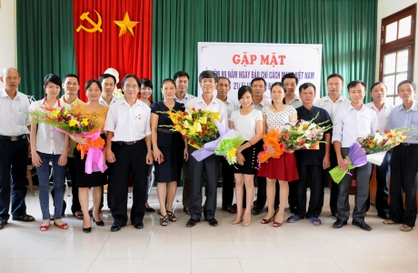 Anh kỹ sư nông nghiệp bén duyên trở thành nhà báo