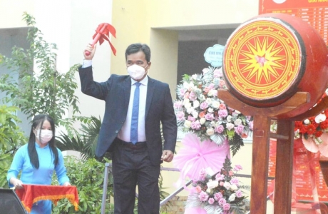 Bí thư Tỉnh ủy, Chủ tịch UBND tỉnh Gia Lai dự lễ khai giảng “đặc biệt” năm học mới