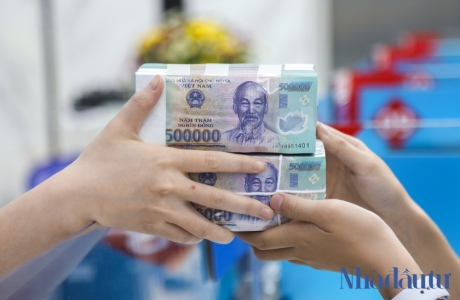 'Bóng' Techcombank tại Mua bán nợ Hoà Bình