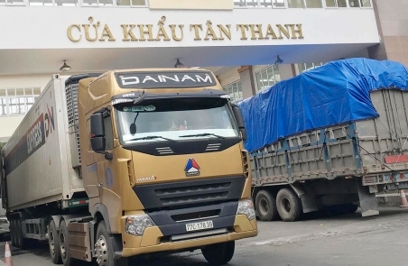 Sử dụng nền tảng cửa khẩu số khi thực hiện hoạt động xuất nhập khẩu qua cửa khẩu quốc tế Hữu Nghị và Tân Thanh 