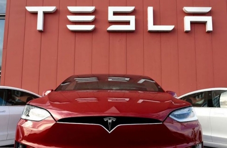 Gã khổng lồ ngành xe điện Tesla đang trên đà giảm 