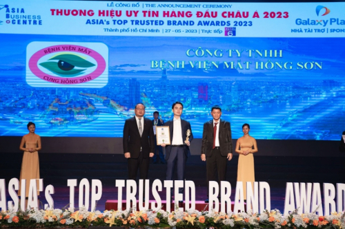 Bệnh viện mắt Hồng Sơn vinh dự nhận Giải thưởng 