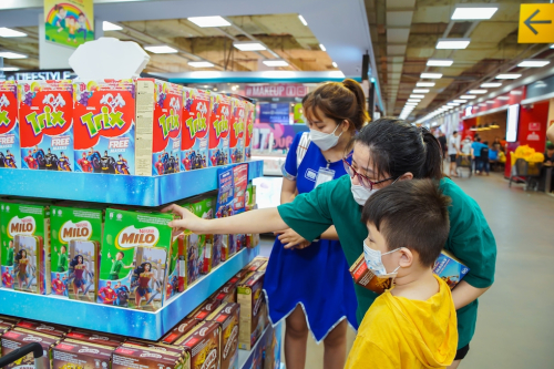 Nhãn hàng Bánh Ngũ Cốc Ăn Sáng Nestlé hợp tác cùng Warner Bros ra mắt chiến dịch kết nối với trẻ em Việt