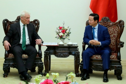 Việt Nam mong muốn Vương quốc Anh chia sẻ kinh nghiệm phát triển năng lượng tái tạo