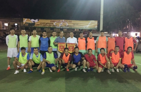 Giao lưu bóng đá FC. DNTH & UBND.CAP Phú Lương: Một trận bóng nhiều cảm xúc