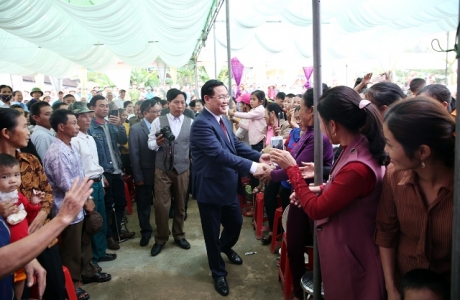 Phó Thủ tướng Vương Đình Huệ dự 'Ngày hội Đại đoàn kết toàn dân tộc' ở Nghệ An
