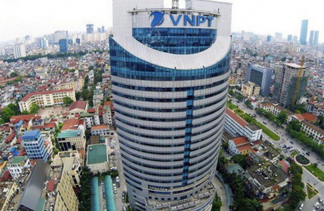 Bộ trưởng Nguyễn Mạnh Hùng 