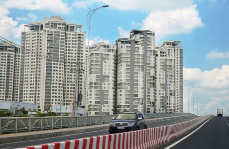 Bất động sản năm 2019: Thừa cung nhà ở cao cấp, thiếu cung căn hộ bình dân