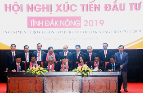Thủ tướng tham dự Hội nghị xúc tiến đầu tư tỉnh Đắk Nông