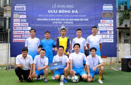 Tạp chí Thương Trường và giấc mơ mùa giải mới