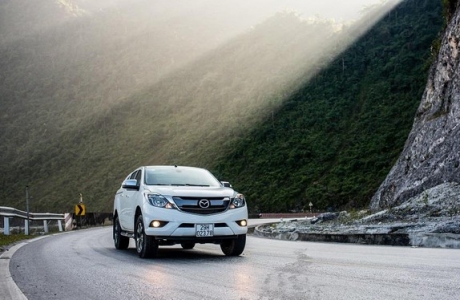 Mazda BT-50 có giá mới: giảm đến 60 triệu đồng