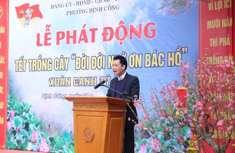 UBND phường Định Công: Ra quân phát động Tết trồng cây 