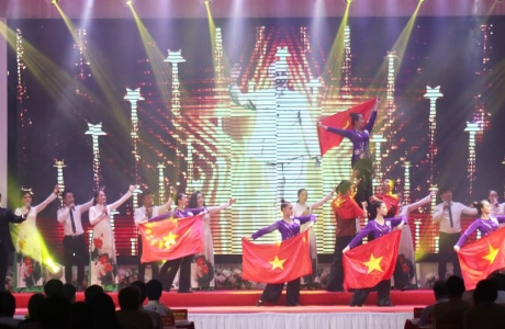 Nghệ An long trọng tổ chức lễ kỷ niệm 130 năm ngày sinh Chủ tịch Hồ Chí Minh