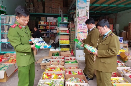 Hà Nội: Không có vùng cấm trong công tác chống buôn lậu, gian lận thương mại và hàng giả