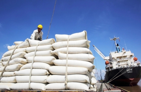 Hé lộ mức định giá khiêm tốn của đại gia buôn gạo Louis Rice