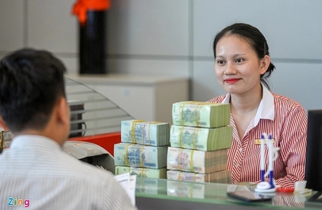 Đằng sau thưởng Tết cao của nhân viên ngân hàng