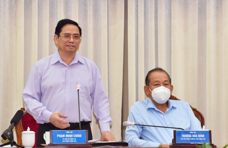 Chúng ta đang đi đúng hướng, cần tiếp tục phấn đấu, nỗ lực thực hiện cho được mục tiêu kép