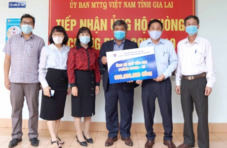Petrolimex Gia Lai ủng hộ 1,1 tỷ đồng cho Quỹ vắc- xin phòng Covid-19