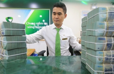 Ngân hàng lớn trước sức ép giảm lãi suất cho vay