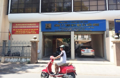 Ngân hàng chật vật rao bán 'cục nợ' hơn 400 tỷ xuống chỉ còn 100 tỷ