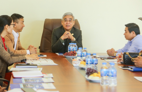 Chủ tịch VARISME Nguyễn Ngọc Quang đến thăm và làm việc tại Trường Đào tạo Doanh nhân Việt Nam