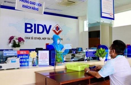 Dự phòng ''ngốn'' mất 93.000 tỷ lợi nhuận ngân hàng: Cứ làm ra 10 đồng phải trích lập hơn 4 đồng
