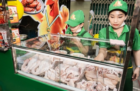 Cơ hội mua gà tươi, nhanh, tiện, dễ sử dụng cho người tiêu dùng