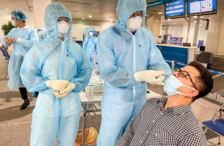 Cả nước ghi nhận 14.000 ca nhiễm, Hà Nội đạt kỷ lục 791 ca nhiễm mới 
