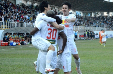 Sân Pleiku đón 7000 khán giả đến xem trận đấu ở vòng 1/8 Cúp Quốc gia 2022   