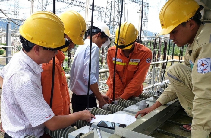 Truyền tải điện Gia Lai bảo đảm an toàn lưới điện trong dịp Tết Nguyên đán Quý Mão 2023