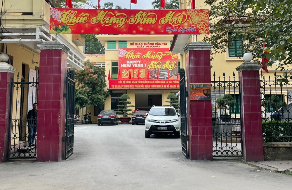 hai-phong-phe-binh-giam-doc-va-pho-giam-doc-so-gtvt-vi-khong-thuc-hien-nhiem-vu-583269233