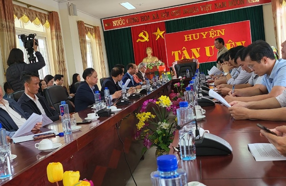 hiep-hoi-varisme-tham-va-lam-viec-voi-ubnd-huyen-tan-uyen-tinh-lai-chau-1324998569