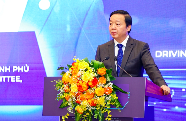 pho-thu-tuong-tran-hong-ha-tai-nguyen-so-con-hon-ca-mot-mo-vang