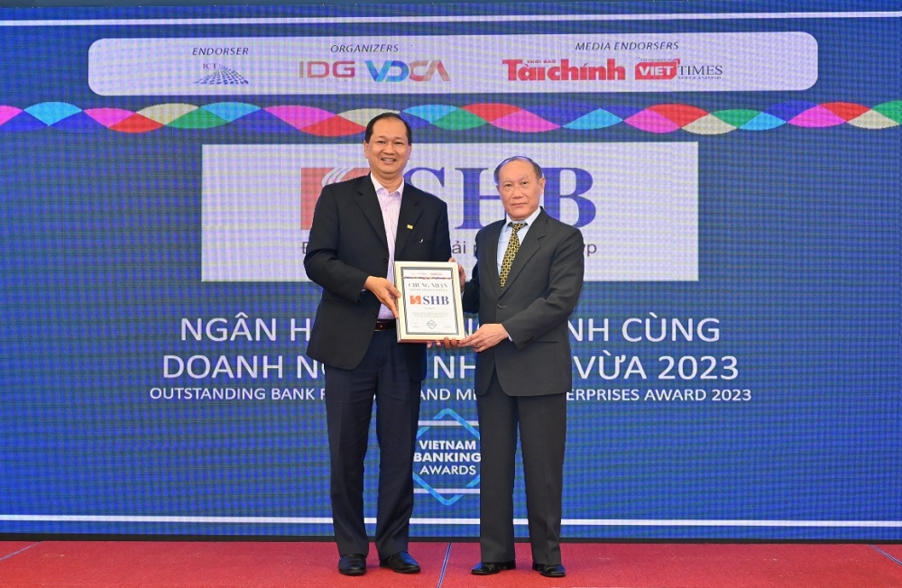 SHB được vinh danh 2 giải thưởng quan trọng tại Lễ trao giải Ngân hàng Việt Nam tiêu biểu năm 2022