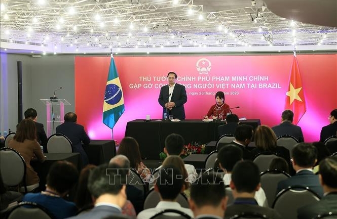Thủ tướng gặp gỡ cộng đồng người Việt Nam tại Brazil và các nước Nam Mỹ lân cận