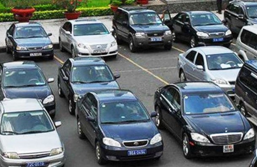 Trước tháng 11/2024, xử lý xe ô tô dôi dư tại các bộ, UBND cấp tỉnh