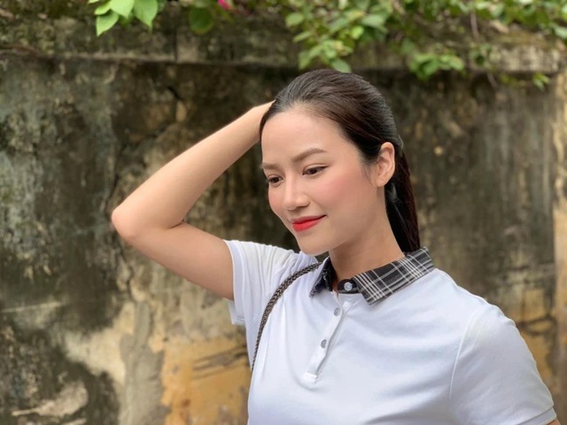 "Gái quê" Anh Đào tự nhận có "tố chất" bẩm sinh, chuyên vai xuất thân nông thôn- Ảnh 1. "Gái quê" Anh Đào tự nhận có "tố chất" bẩm sinh, chuyên vai xuất thân nông thôn- Ảnh 1.